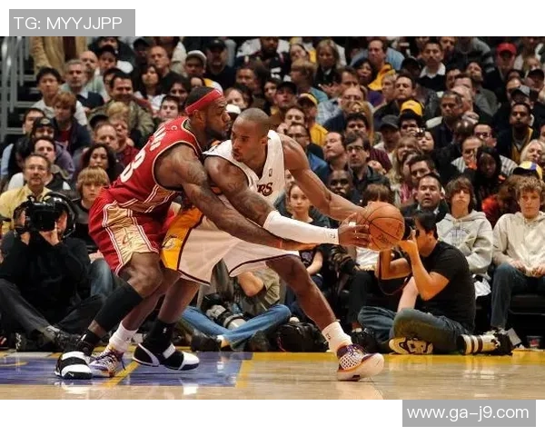 2021年湖人与骑士第四节精彩对决回顾与分析 2021年湖人与骑士第四节精彩对决回顾与分析