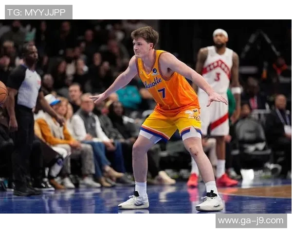 黄蜂与猛龙激战第三节精彩回顾球员表现与战术分析尽在其中 黄蜂与猛龙激战第三节精彩回顾球员表现与战术分析尽在其中